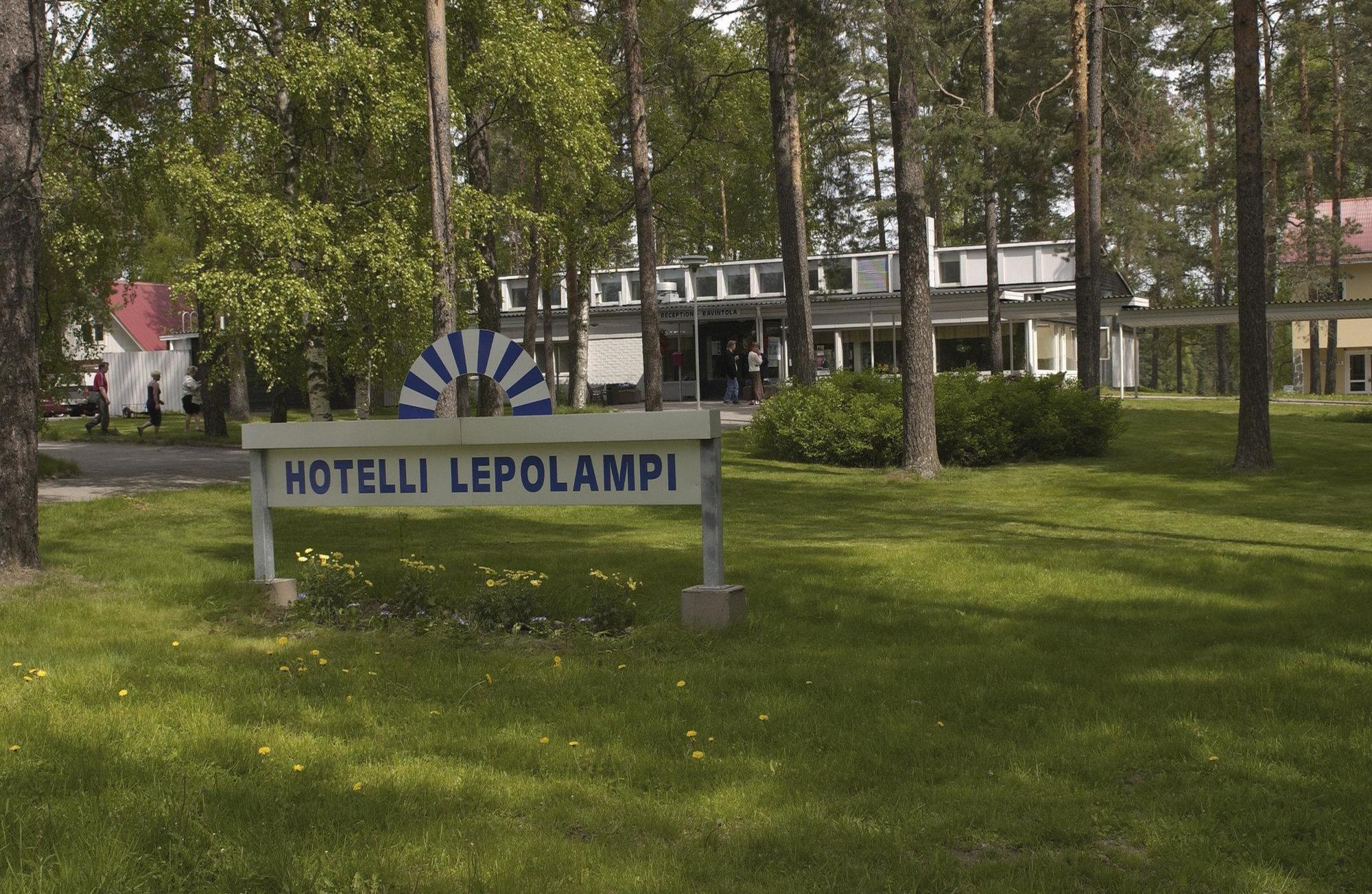 Hotelli Lepolampi Espoo Extérieur photo