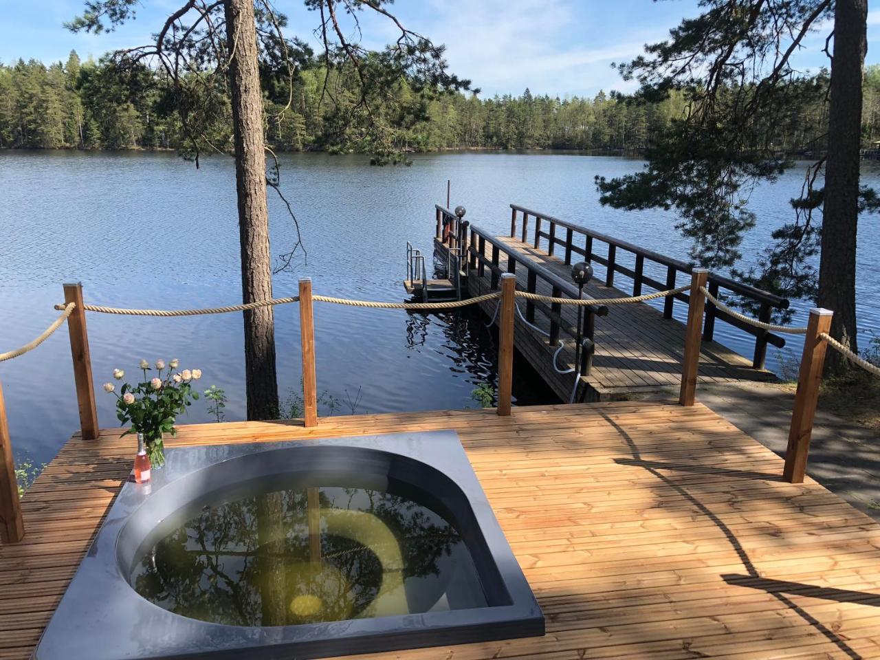 Hotelli Lepolampi Espoo Extérieur photo